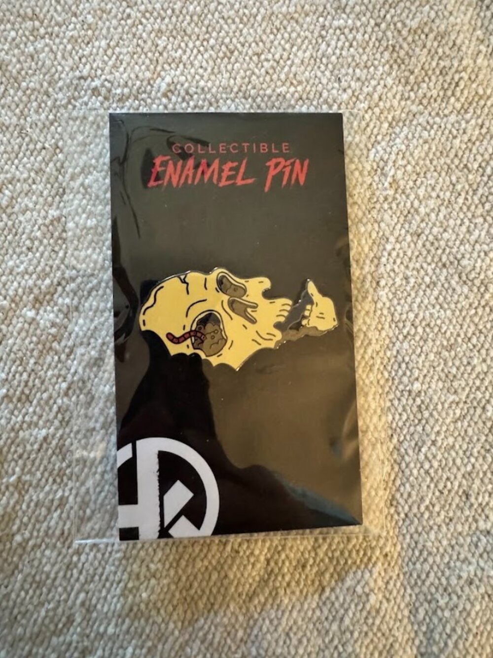 Hunt A Killer Skull Worm Enamel Pin New